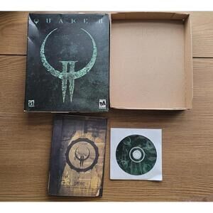 Quake II PC CD-ROM Big Box 1997 id Software Activision + Manual